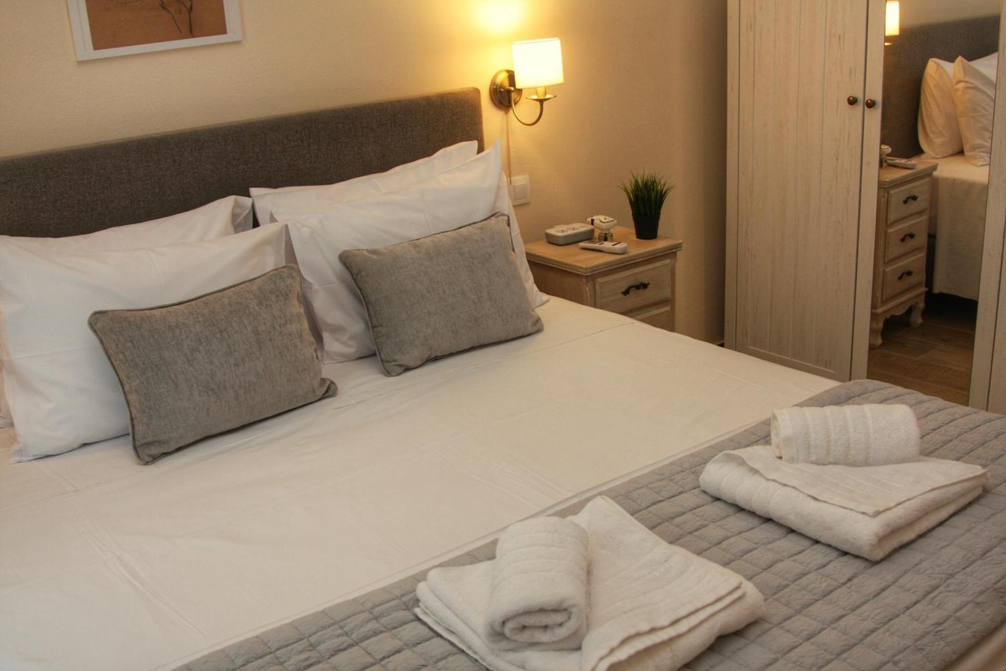 Rodon Manor Apartment Chania  ภายนอก รูปภาพ